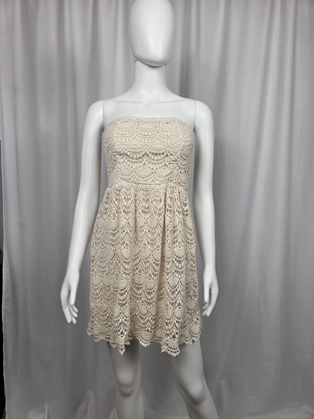 Vanity Strapless Cream Crochet Lace Dress